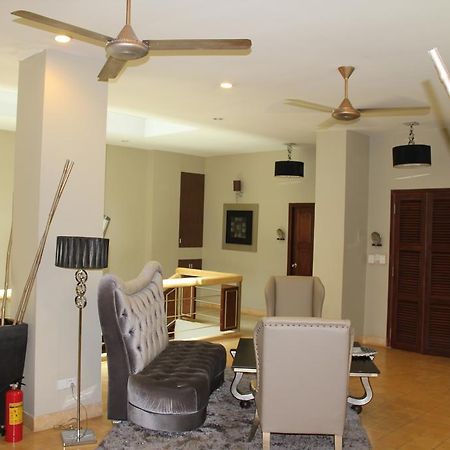 Riverview Cambodia Boutique Hotel Phnom Penh Bagian luar foto