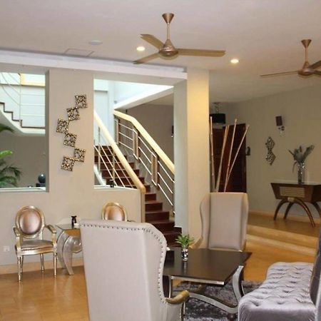 Riverview Cambodia Boutique Hotel Phnom Penh Bagian luar foto