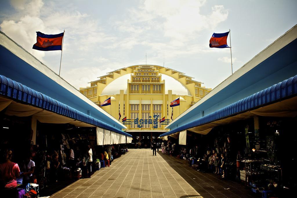 Riverview Cambodia Boutique Hotel Phnom Penh Bagian luar foto