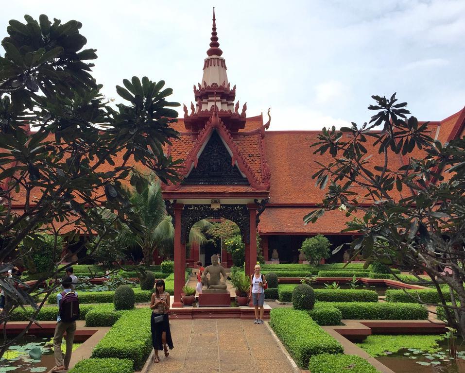 Riverview Cambodia Boutique Hotel Phnom Penh Bagian luar foto