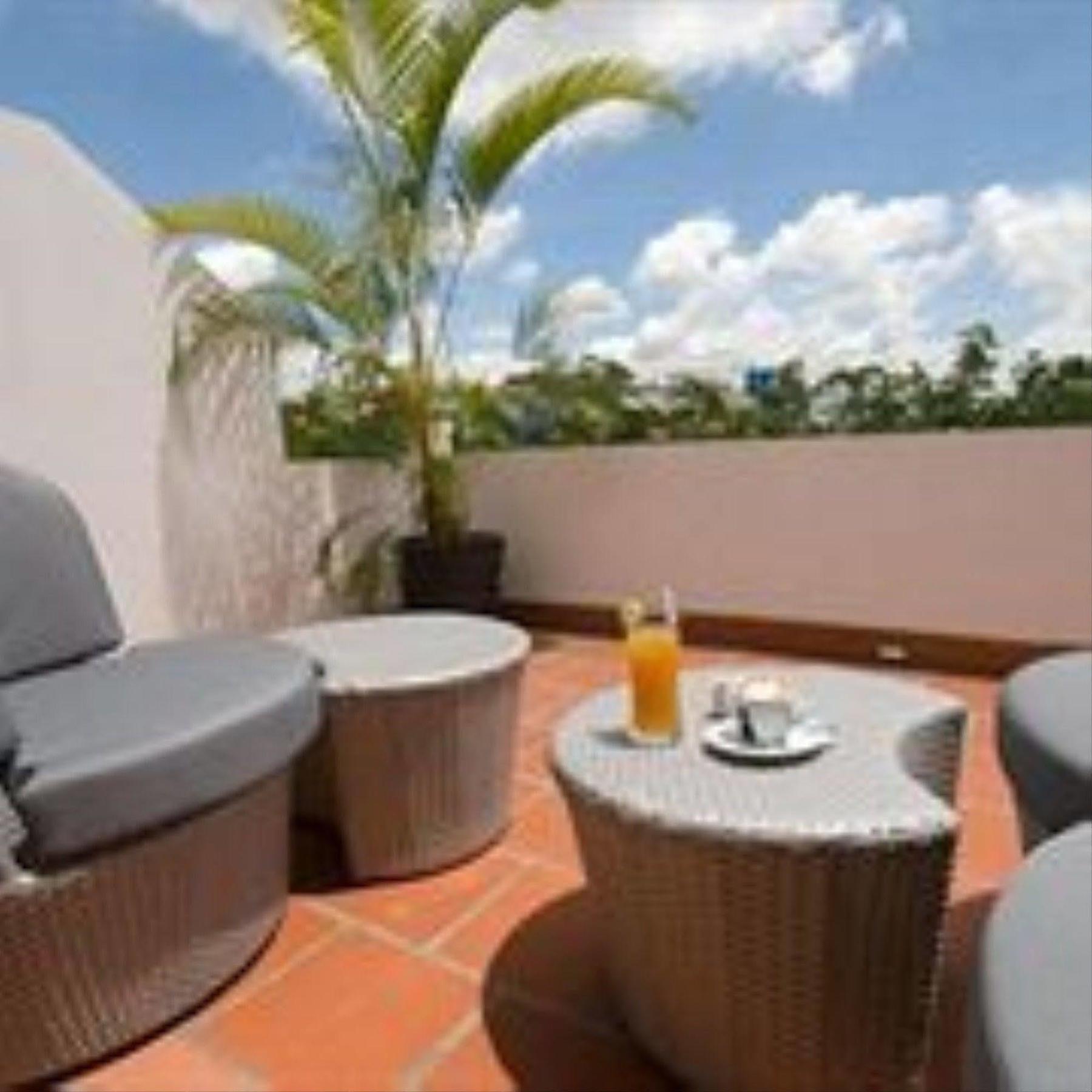 Riverview Cambodia Boutique Hotel Phnom Penh Bagian luar foto